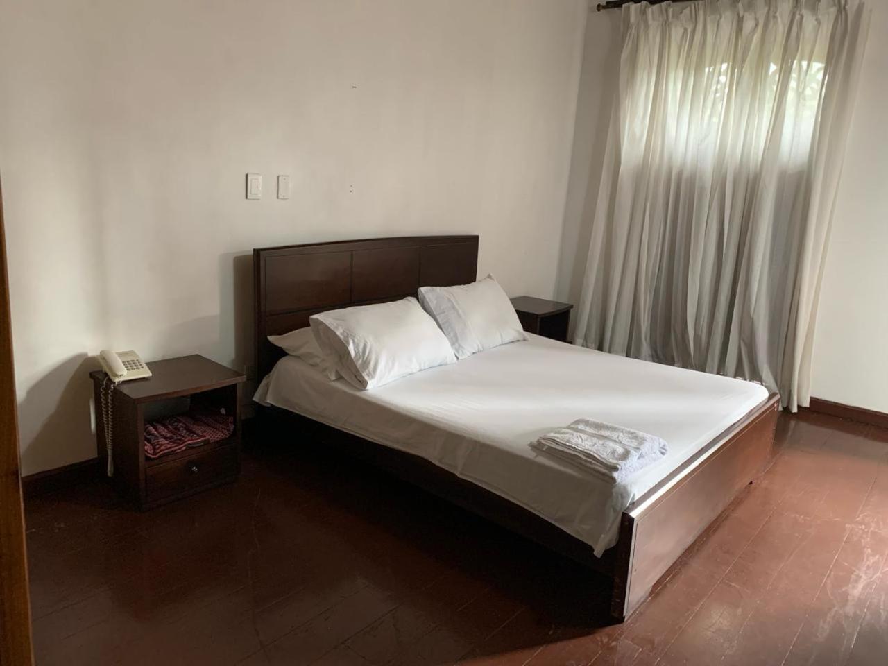 Hostal Boutique Del Regidor Буга Экстерьер фото